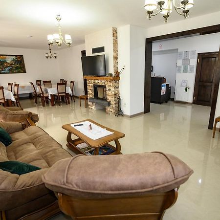 Pensiunea ARMONIA Valeni  Bagian luar foto