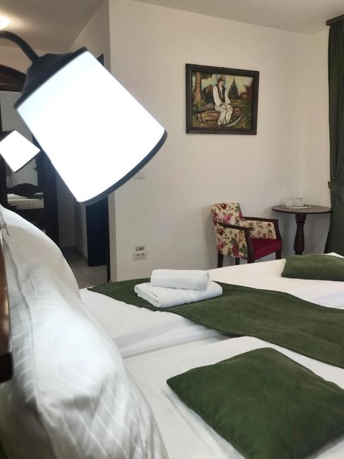 Pensiunea ARMONIA Valeni  Bagian luar foto