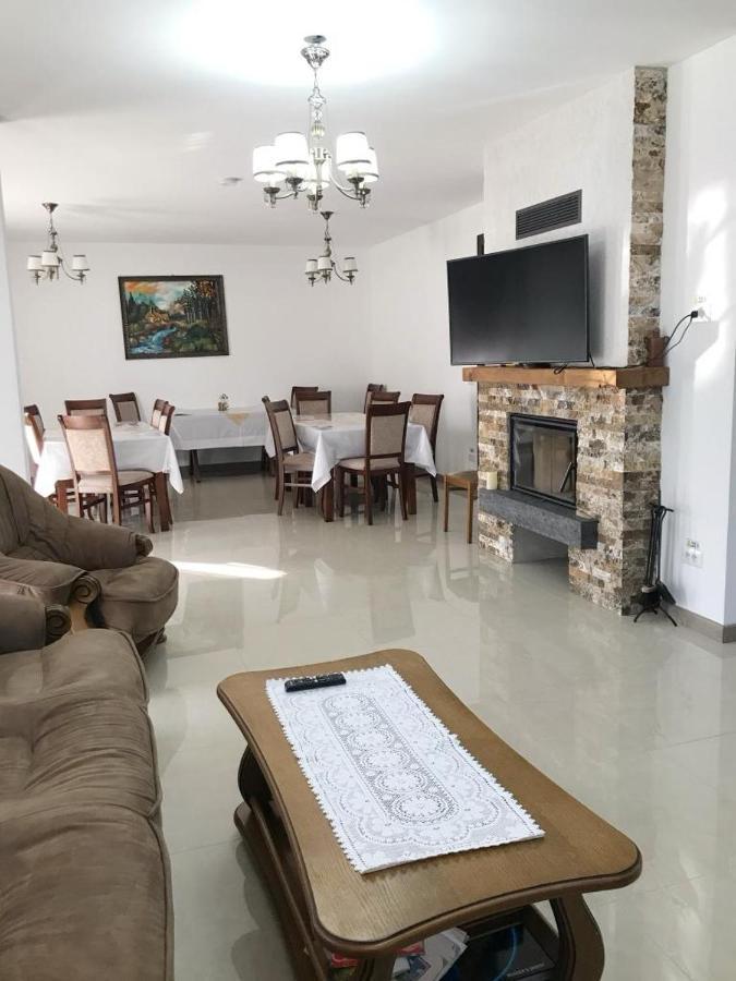 Pensiunea ARMONIA Valeni  Bagian luar foto