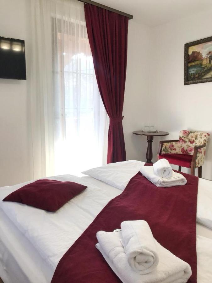 Pensiunea ARMONIA Valeni  Bagian luar foto